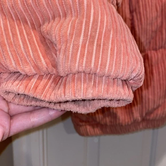 Sundance Coral Puffer Jacket - Picture 4 of 8